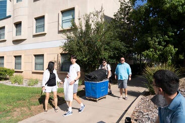 Families moving into UCR housing